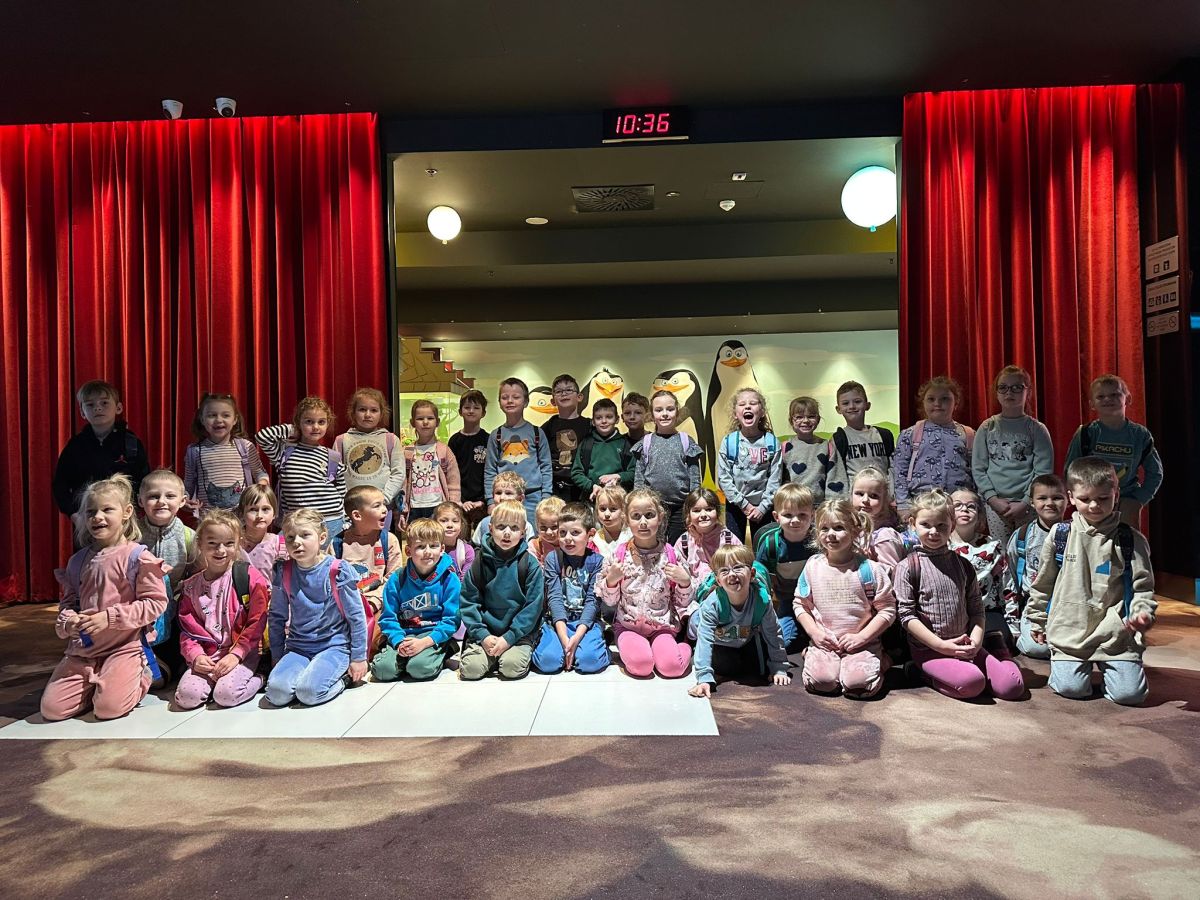 Biedronki i Motylki w kinie.